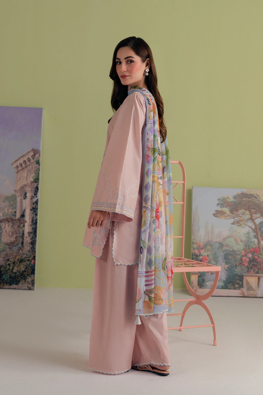 PASTEL PINK
